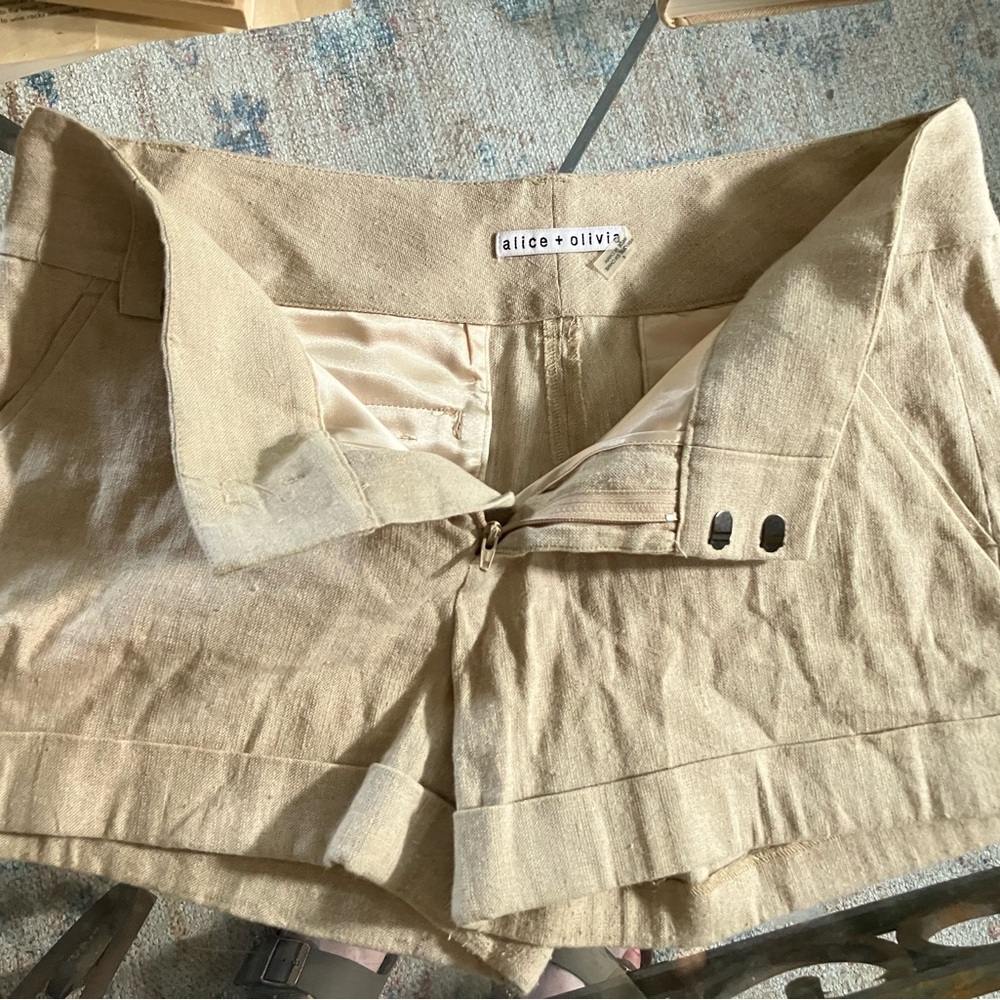 Alice + Olivia High Waist Beige Shorts
